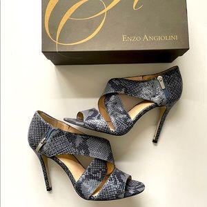 Blue open toe heels| Enzo Angiolini| Snakeskin Print| Blue Heels